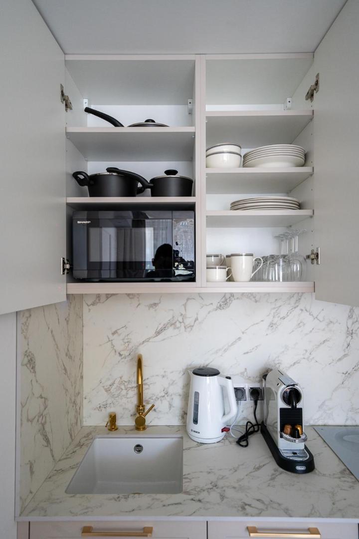 Warsaw Centrum Apartment - Workspace, Balcony - By Rentujemy Bagian luar foto